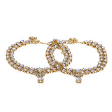 Zaveri Pearls Gold Tone Kundan & Pearls Bridal Payal (1 Pair Of Anklets) - ZPFK9156