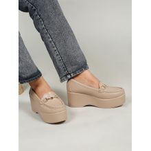 Flat n Heels Women Beige Loafers