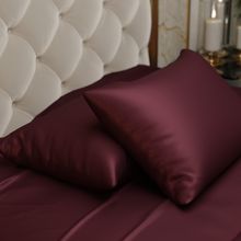 Stoa Paris Burgundy Ultra Satin Pillow Covers (Set Of 2)