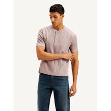 Levi's Men Solid Slim Fit T-Shirt