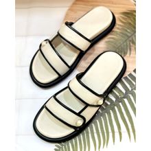 Toprico Cushiony Beads Embroidered White Strappy Sandals
