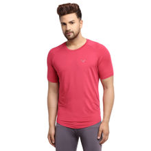 INVINCIBLE Crème Red Mens Stretch Short Sleeve T-Shirt