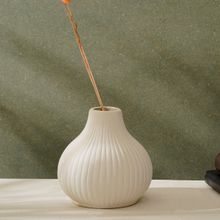 PUREZENTO Small White Decorative Vase for Home Centre Table Flowers Pot Bedroom Side Corners (Small)