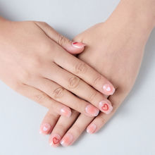 Pipa Bella by Nykaa Fashion Peach Ombre with Red Hearts Stick On Nails