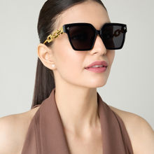 Pipa Bella by Nykaa Fashion Oversized Black Sunglasses with Gold Link Rims (M)