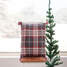 PLUCHI Tartan Plaid Multicolour Cotton Knitted Decorative 20 x 20 Inches Cushion Cover