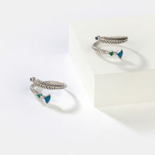 Shaya by CaratLane Owning My Clumsy Nature Toe Rings