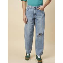 High Star Men Straight Fit Mildly Distressed Pure Cotton Jeans