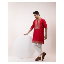 YOSEBA Zarirudra Embroidered Kurta with Pant