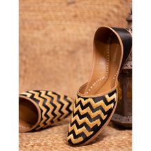GLAM STORY Handcrafted Embroidered Mens Leather Silk Jutti