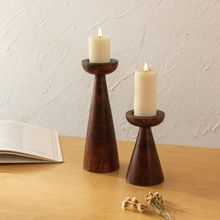 House This Saddle Candle Stand Set Coffee Brown