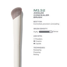 MORPHE M132 Angled Concealer Brush