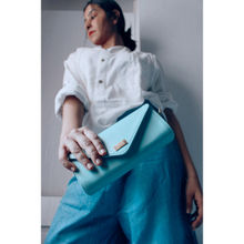 TohSé Light Blue Wallads