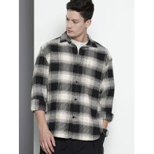 The Indian Garage Co Men Relaxed Fit Textured Full Sleeves Cutaway Black Casual Shirt