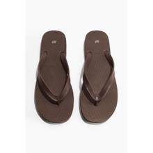 H&M Men Brown Rubber Flip Flops
