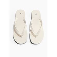 H&M Men White Rubber Flip Flops