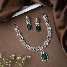 Designbox Delicate Cz Green Stone Necklace Set