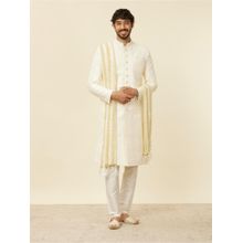 Manyavar Pearl White And Gold Traditional Dupatta