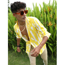 Campus Sutra Men's Lemon Yellow Abstract Print Shirt