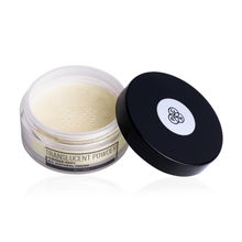 PAC Translucent Powder 04 - Controls Shine, Prevents Flashbacks, Lightweight Setting Powder
