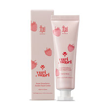 yuri woori Sweet Strawberry Pocket Hand Cream