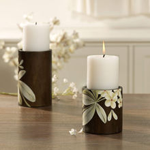 Ellementry Frangipani Wooden Candle Holder (Small)