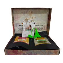 Radhikas Herbal Tea Gift Box with Silicon Infuser