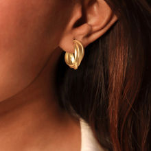 Pipa Bella by Nykaa Fashion Chic Gold Criss-Cross Pattern Hoop Earrings