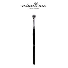 Nykaa Miscellanea Makeup Eyeshadow Eye Brush - 11