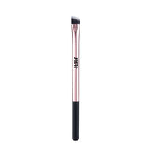 Nykaa Cosmetics Blendpro Angular Eyeshadow Makeup Brush