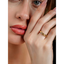 Soraya Luxe 925 Sterling Silver Majestic Gold Ring Band