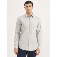 United Colors of Benetton Slim Fit Spread Collar Solid Shirt