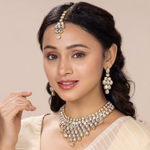 Peora Gold Plated Ethnic Traditional Kundan Bridal Jewellery Set Earring Maang Tikka (PF25BRC002W)