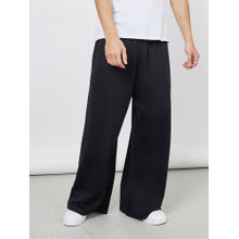 Styli Men Black Solid Wide Leg Jogger with Drawstring Closure