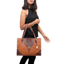 Hidesign Belle Star 01 Tan Leather Women's Shoulder Bag