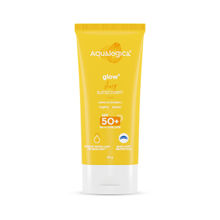 Aqualogica Glow + Dewy Sunscreen With Papaya & Vitamin C