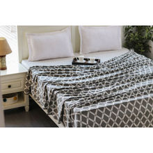 PLUCHI Rhombus Medium Grey and Natural Cotton Knitted Double Bed AC Blanket Dohar (King)