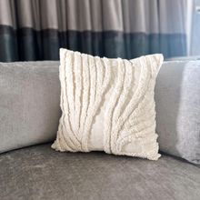 Casa Luna Decor Moana Leaves Tufted Cushion