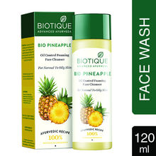Biotique Bio Pineapple Oil Control Foaming Face Cleanser