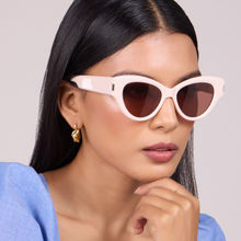 Pipa Bella by Nykaa Fashion Pink Solid Cat Eye Shape Sunglasses
