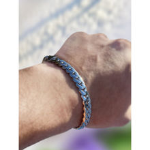 Peora Men Silver Plated Stainless Steel Openable Bracelet