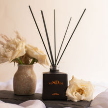 wiSDom by Sheetal Desai Amber & Velvet Rose Luxury Scented Reed Diffuser
