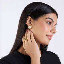 Pipa Bella by Nykaa Fashion Gold And White Pearl Oval Stud Earrings