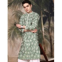Sanwara Men's Green Festive Silk Embroidered Kurta