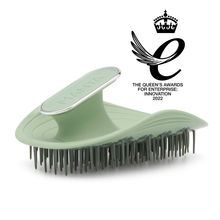 MANTA Original Healthy Hair & Scalp Brush Serene Green