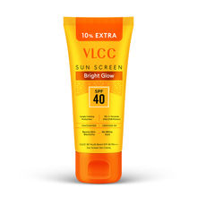 VLCC 3D Youth Boost SPF40 Sun Screen Gel Creme