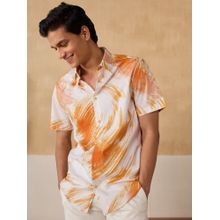 Andamen Men Orange Print Cotton Twill Slim Half Sleeve Shirt
