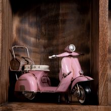 Gibox Scout Retro Scooter - Pink Home Decor Luxurious Item