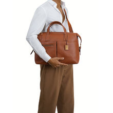 Hidesign Akasaka 02 Unisex Briefcase Tan (L)