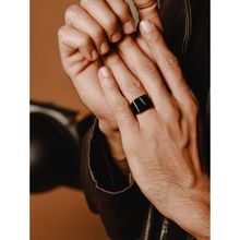 Aatmana Men Band Finger Ring